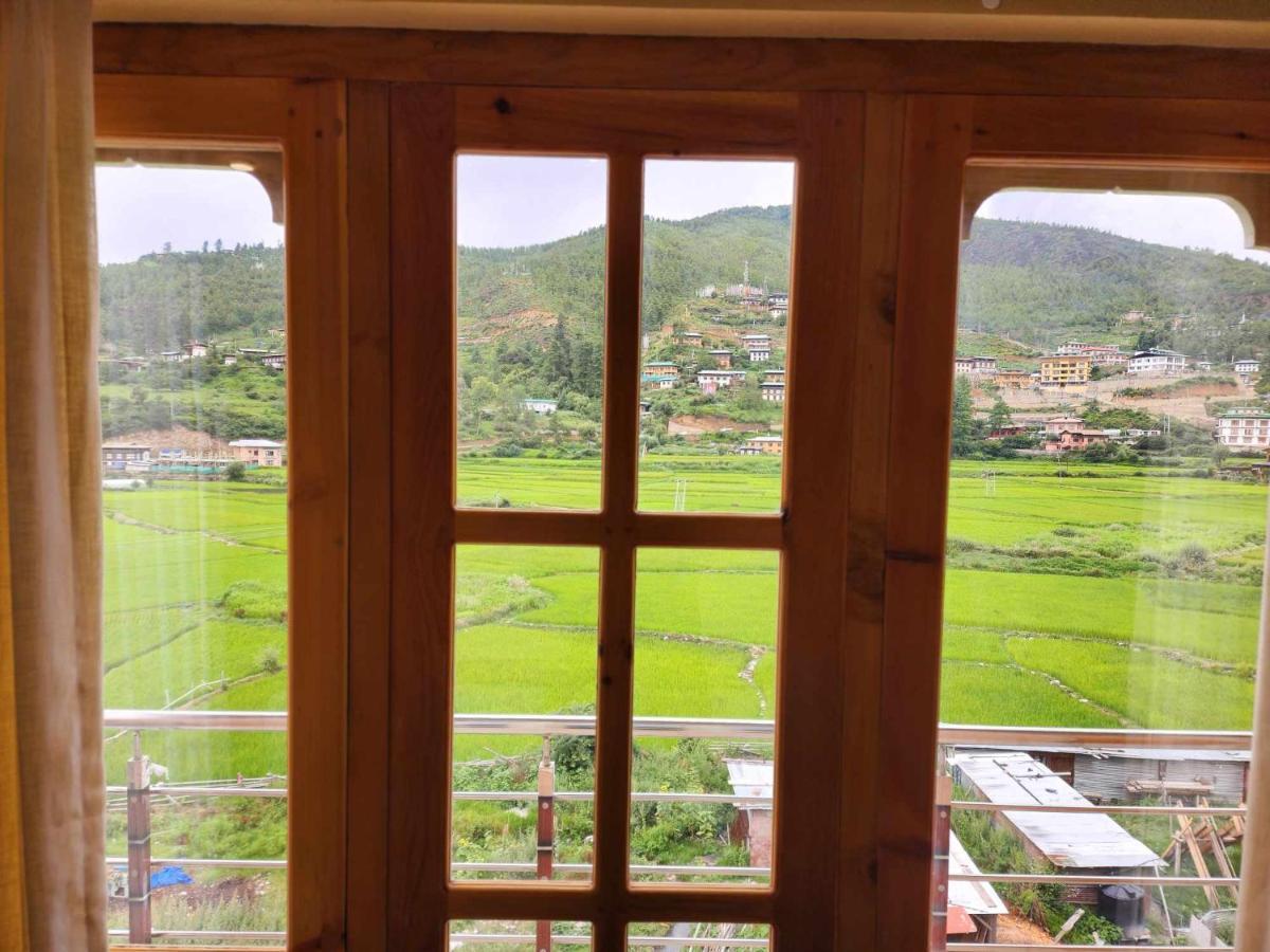 Green Valley Boutique Paro Luaran gambar
