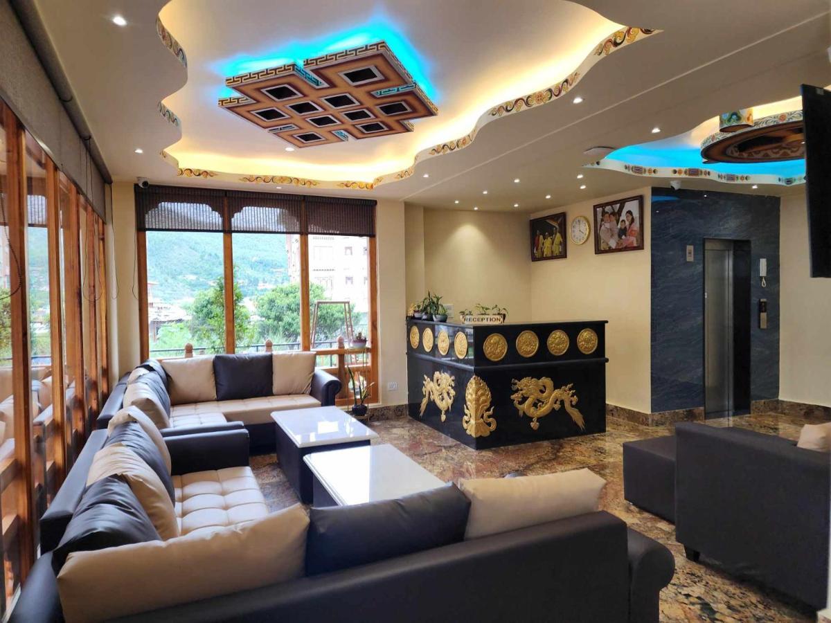 Green Valley Boutique Paro Luaran gambar